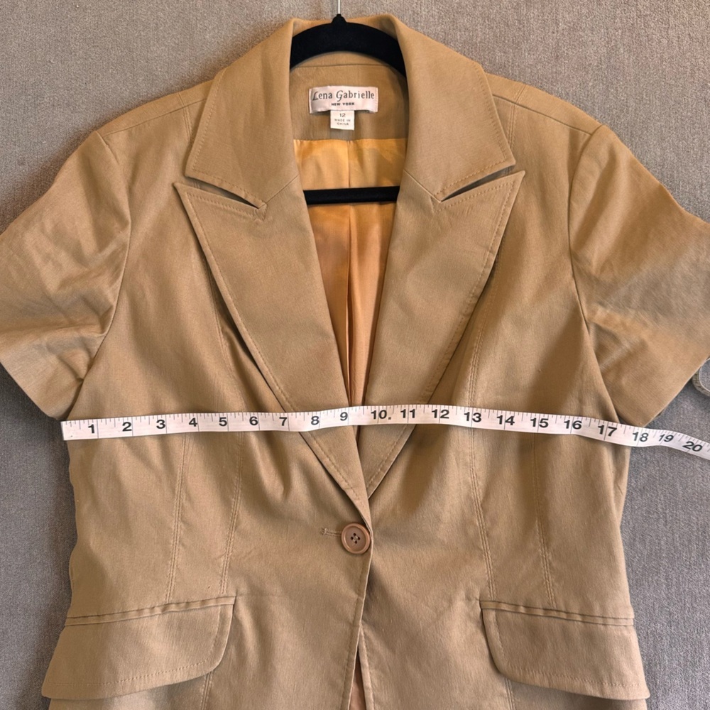 Lena Gabrielle Linen Blend Camel Short Sleeve Blazer Jacket - Picture 5 of 7